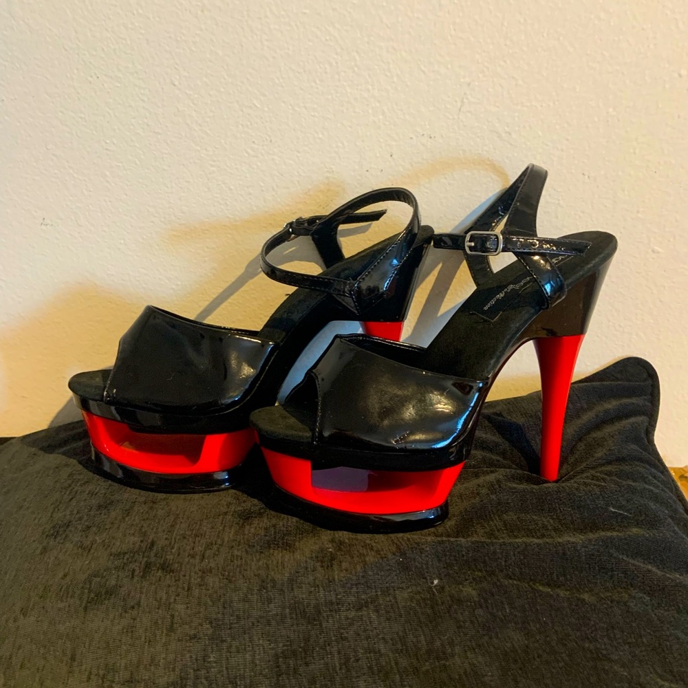 Highest heel size 7 black and red patent leather high heels